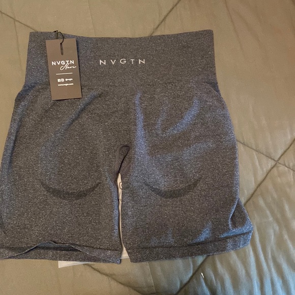 Nvgtn Black Speckled Shorts - Picture 2 of 2